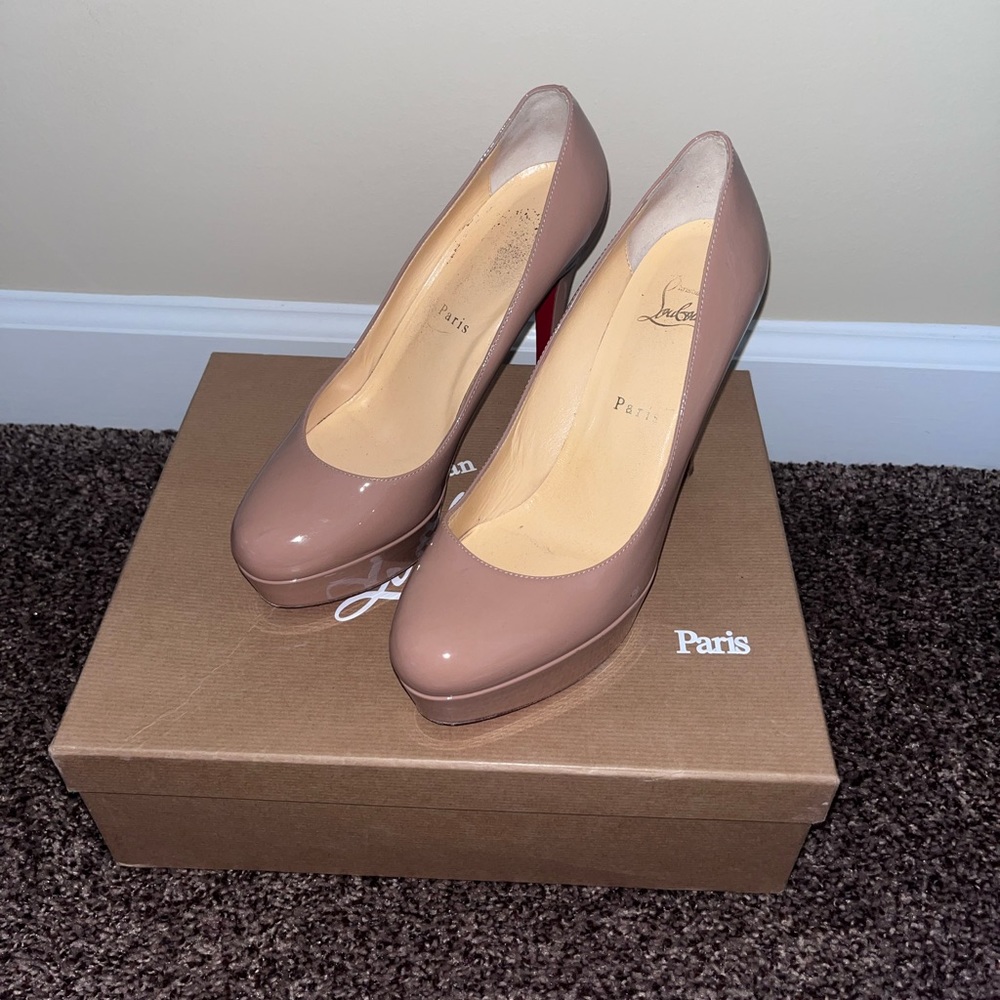 USED Bianca 120 Patent Calf nude AUTHENTIC Christian Louboutin‘s size 38.5